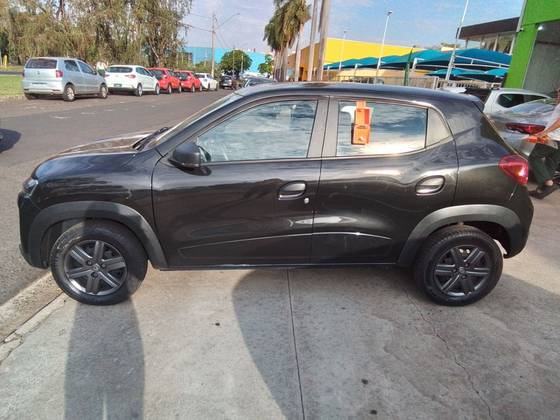 RENAULT KWID 1.0 12V SCE FLEX ZEN MANUAL RENAULT KWID 1.0 12V SCE FLEX ZEN MANUAL